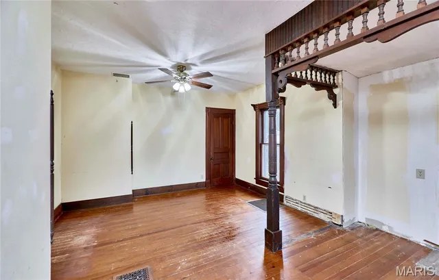 $1 | 201 West 2nd Street, Hermann, MO 65041