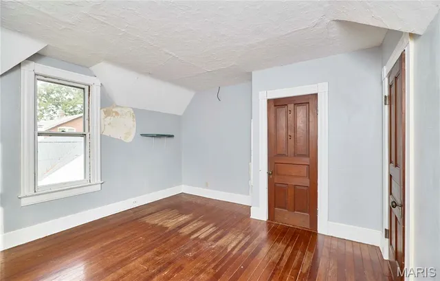 $1 | 201 West 2nd Street, Hermann, MO 65041