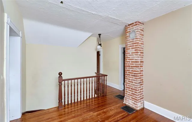 $1 | 201 West 2nd Street, Hermann, MO 65041