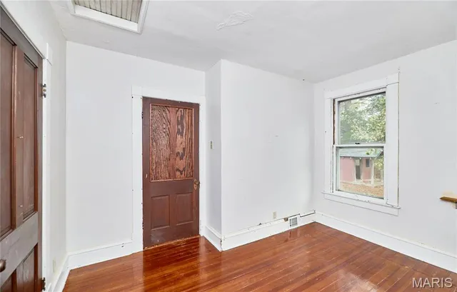 $1 | 201 West 2nd Street, Hermann, MO 65041