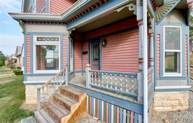 $1 | 201 West 2nd Street, Hermann, MO 65041