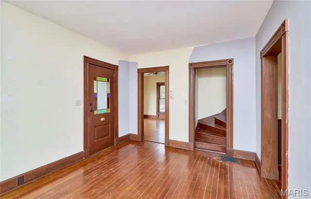 $1 | 201 West 2nd Street, Hermann, MO 65041