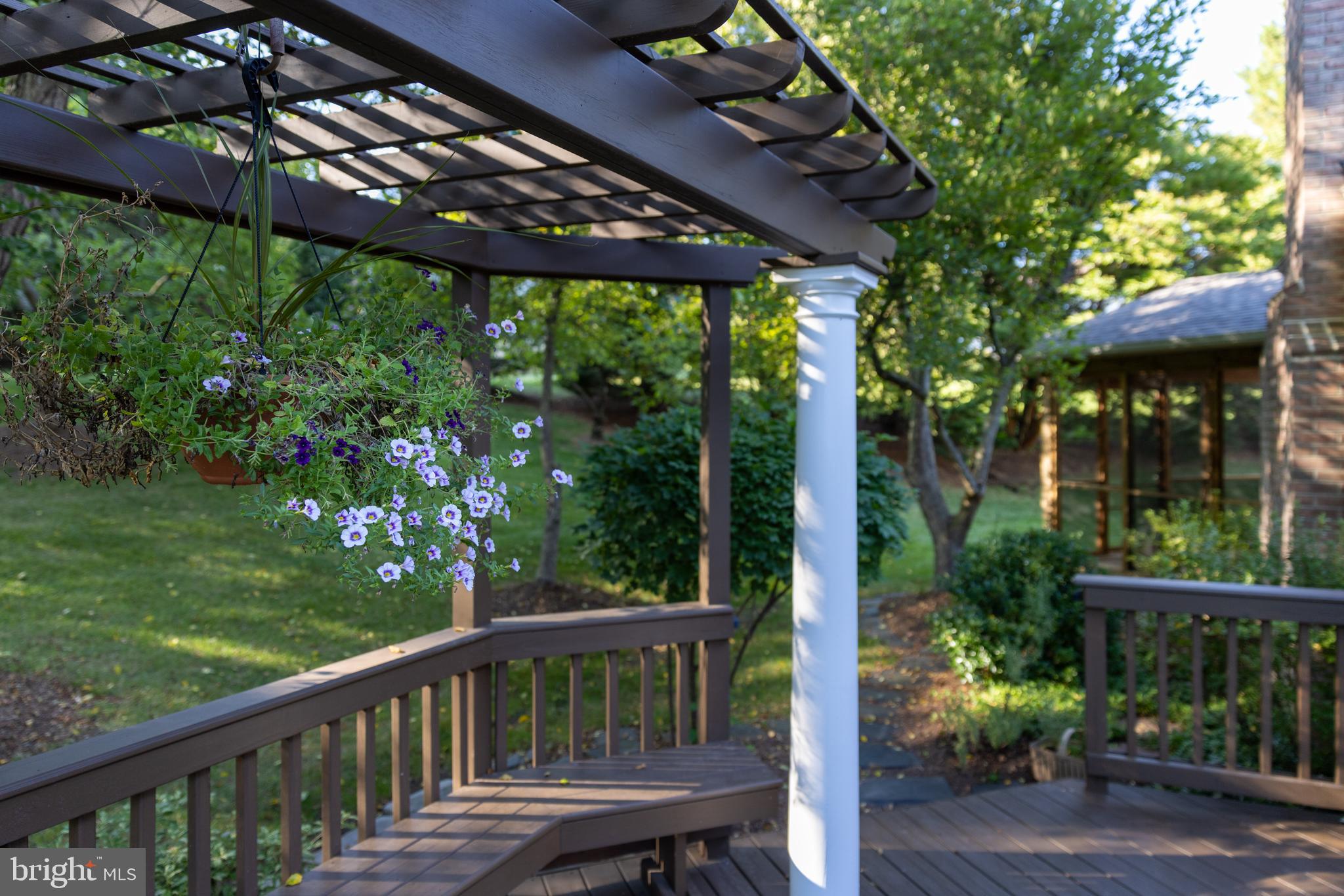 9702 Rambling Ridge Court Fairfax Station, VA 22039 - Photo 15 of 78 Use this arbor to showcase your flowers