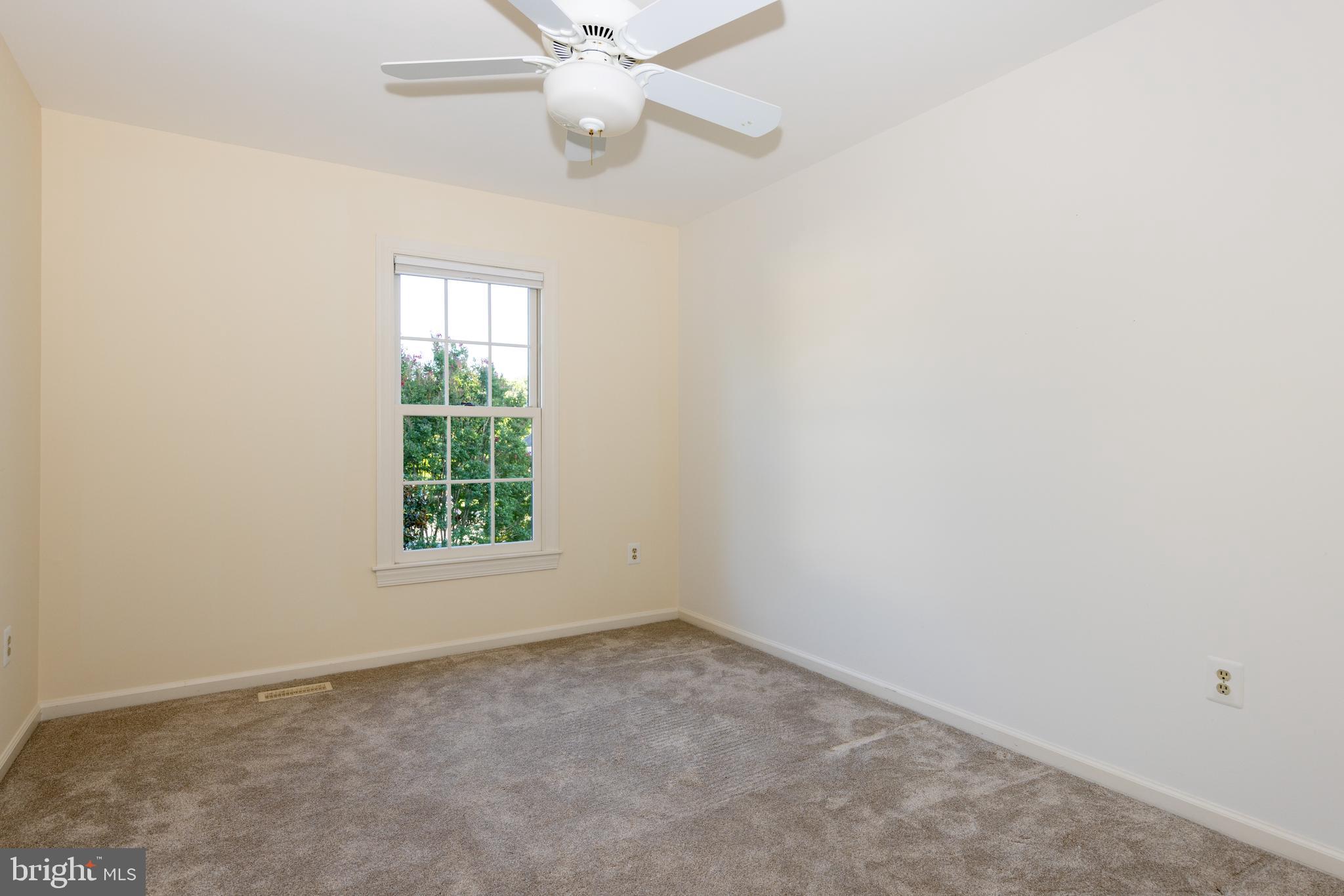 9702 Rambling Ridge Court Fairfax Station, VA 22039 - Photo 37 of 78 Bedroom #4 with fan & light
