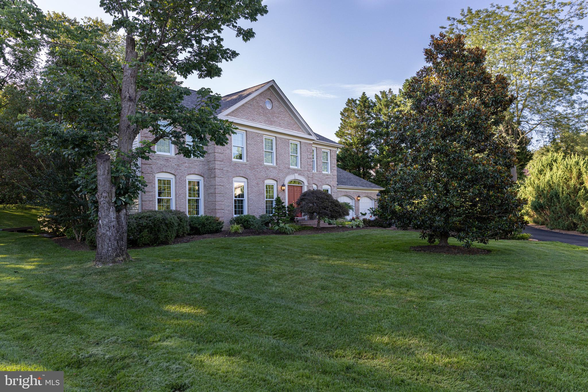 9702 Rambling Ridge Court Fairfax Station, VA 22039 - Photo 47 of 78 Enjoy this lovely well-maintained home!