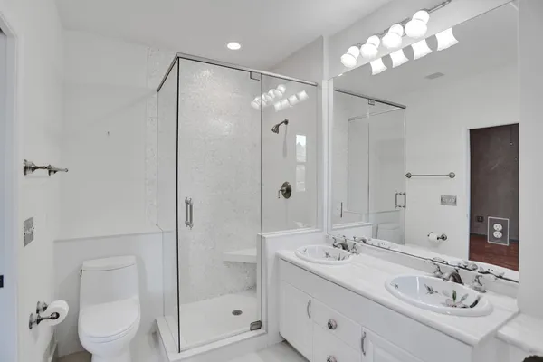 $4,200 | 1900 Oceanwalk Lane, Unit 115, Lauderdale-by-the-Sea, FL 33062