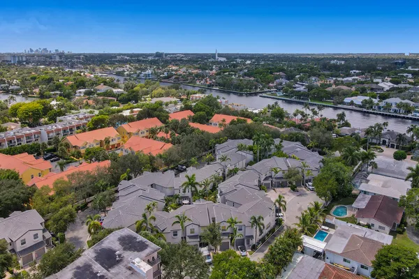 $4,200 | 1900 Oceanwalk Lane, Unit 115, Lauderdale-by-the-Sea, FL 33062