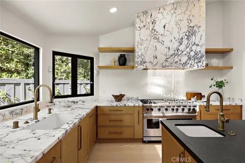 $9,999,000 | 1700 Port Ashley Place, Newport Beach, CA 92660