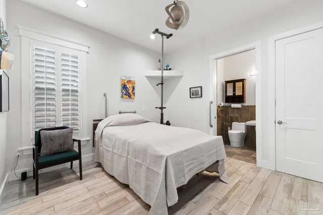 $925,000 | 522 West Belmont Street, Pensacola, FL 32501