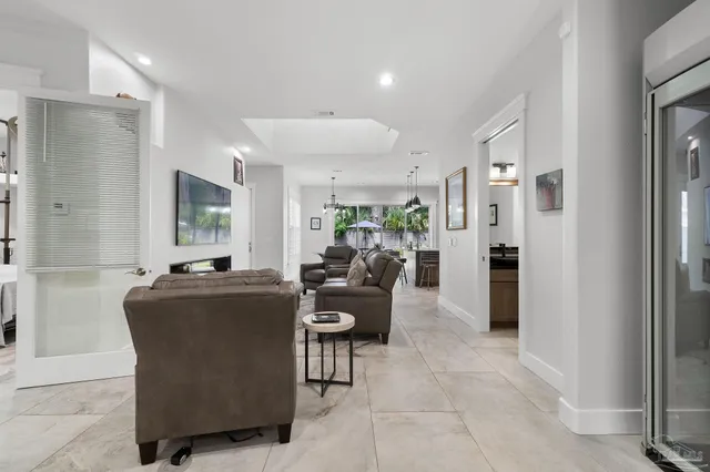 $925,000 | 522 West Belmont Street, Pensacola, FL 32501