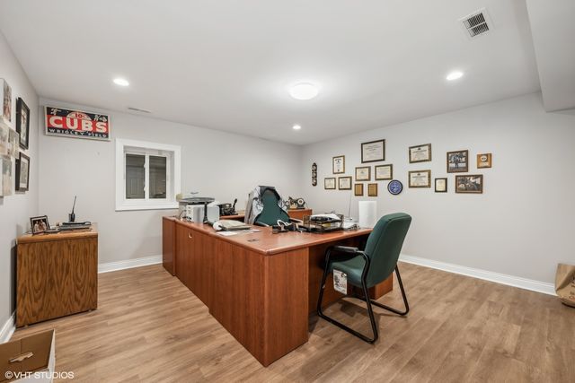 $525,000 | 841 Sutton Court, Lincolnshire, IL 60069