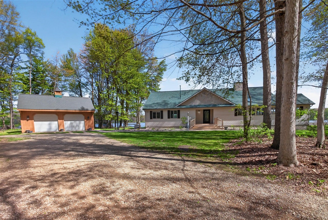 12001 Strait Road Hanover, MI 49241 - Photo 7 of 79 Gallery Image 7