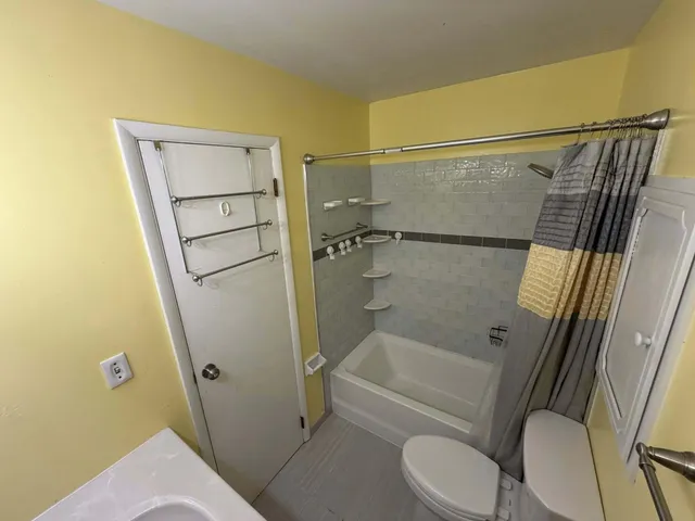 $305,000 | 3121 Glendale Avenue, La Crosse, WI 54601