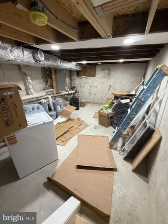 a view of a storage & utility room