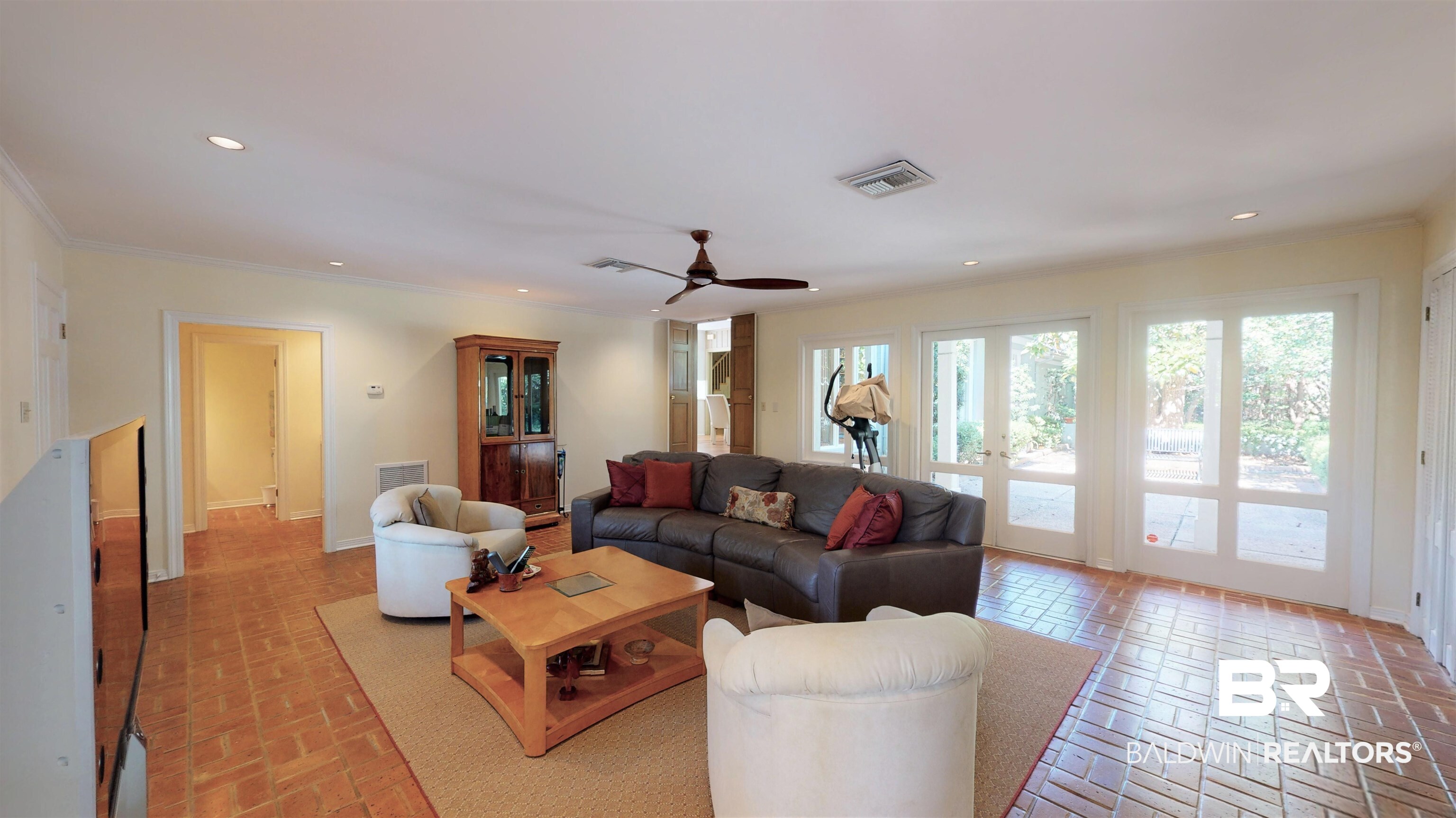 625 East Cumberland Road Mobile, AL 36608 - Photo 14 of 37