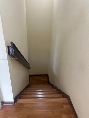 $2,000 | 18101 Northwest 68th Avenue, Unit B201, Hialeah, FL 33015