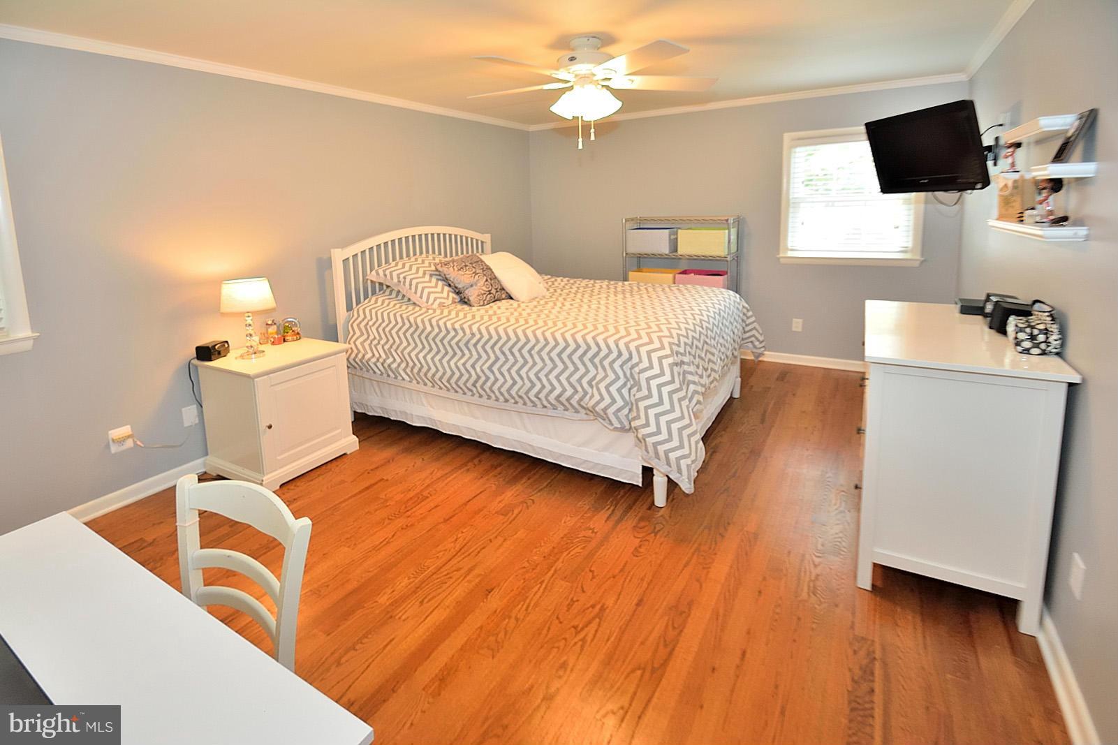 6013 Sherborn Lane Springfield, VA 22152 - Photo 14 of 24 Bedroom