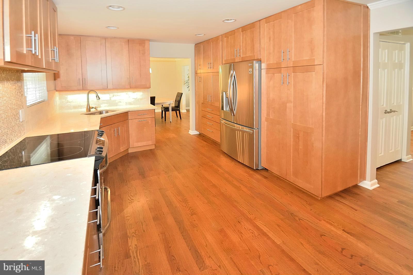 6013 Sherborn Lane Springfield, VA 22152 - Photo 5 of 24 Kitchen