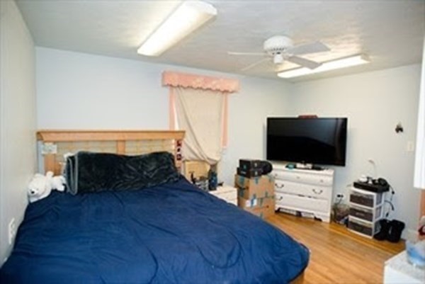 1548 Providence Road Northbridge, MA 01534 - Photo 4 of 14 Gallery Image 4