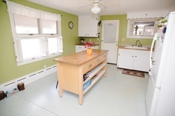 1548 Providence Road Northbridge, MA 01534 - Photo 8 of 14 Gallery Image 8