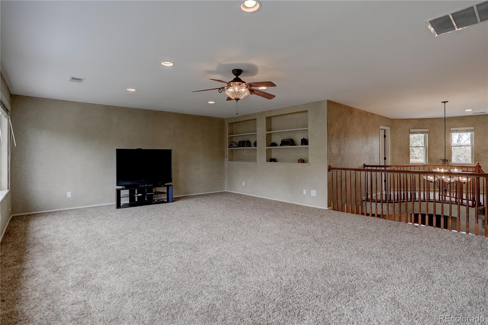 2630 Timberchase Trail Highlands Ranch, CO 80126 - Photo 13 of 35 Gallery Image 13