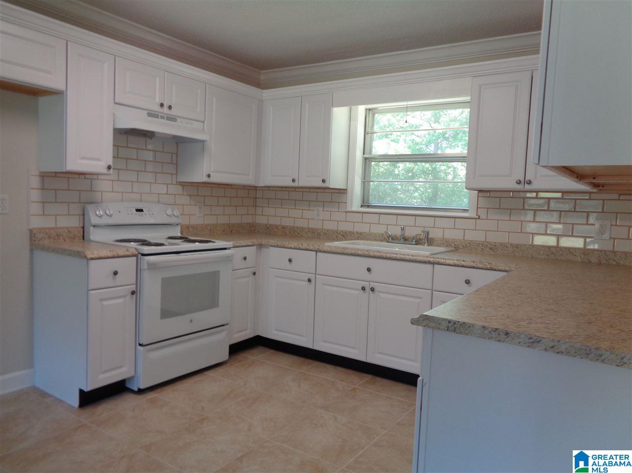277 Arkadelphia Road Jasper, AL 35504 - Photo 5 of 30