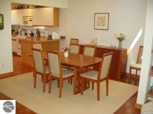 6536 Mission Ridge Traverse City, MI 49686 - Photo 6 of 13 1694142-5.JPG