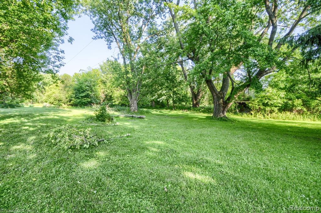 3293 West Oregon Road Lapeer, MI 48446 - Photo 36 of 37