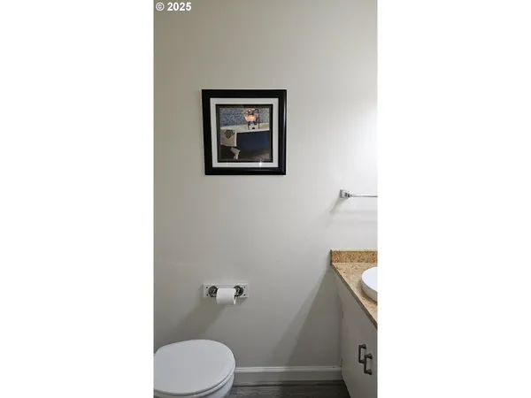 $189,950 | 1722 Northeast Hogan Drive, Unit 103, Gresham, OR 97030