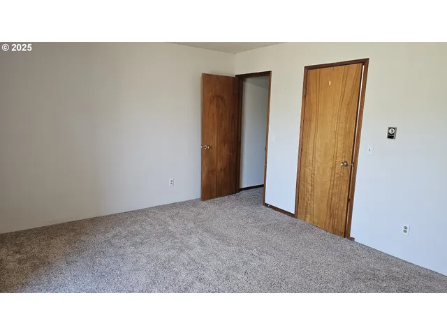 $199,950 | 1722 Northeast Hogan Drive, Unit 103, Gresham, OR 97030
