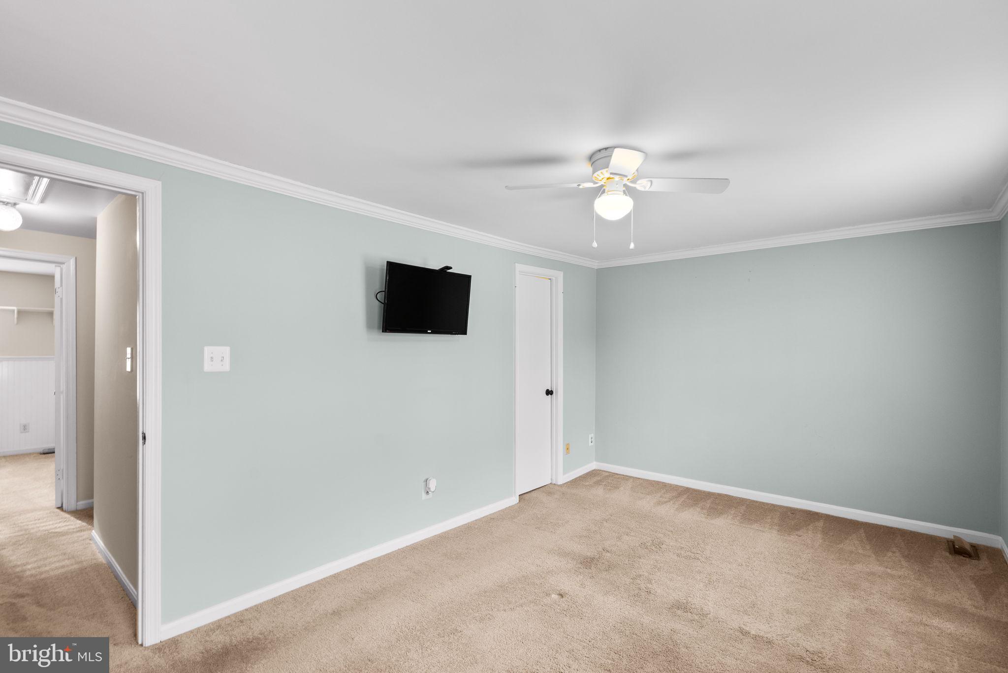 12406 Gooderham Way North Potomac, MD 20878 - Photo 17 of 34