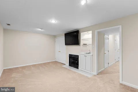 $459,900 | 12406 Gooderham Way, North Potomac, MD 20878