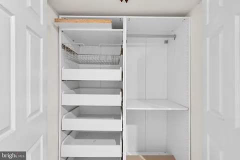 $459,900 | 12406 Gooderham Way, North Potomac, MD 20878