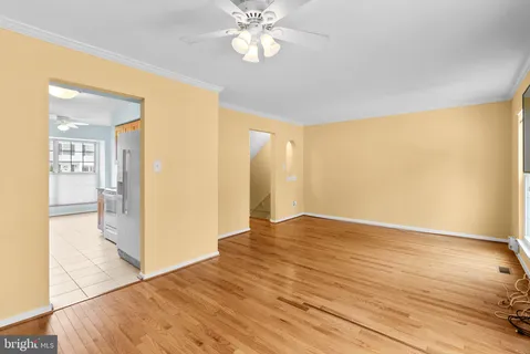 $459,900 | 12406 Gooderham Way, North Potomac, MD 20878