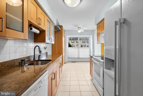 $459,900 | 12406 Gooderham Way, North Potomac, MD 20878