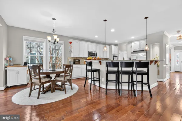 $1,000,000 | 3112 Spring Drive, Alexandria, VA 22306