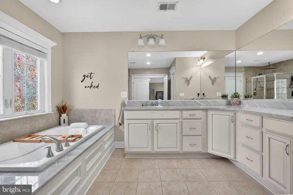 $1,000,000 | 3112 Spring Drive, Alexandria, VA 22306