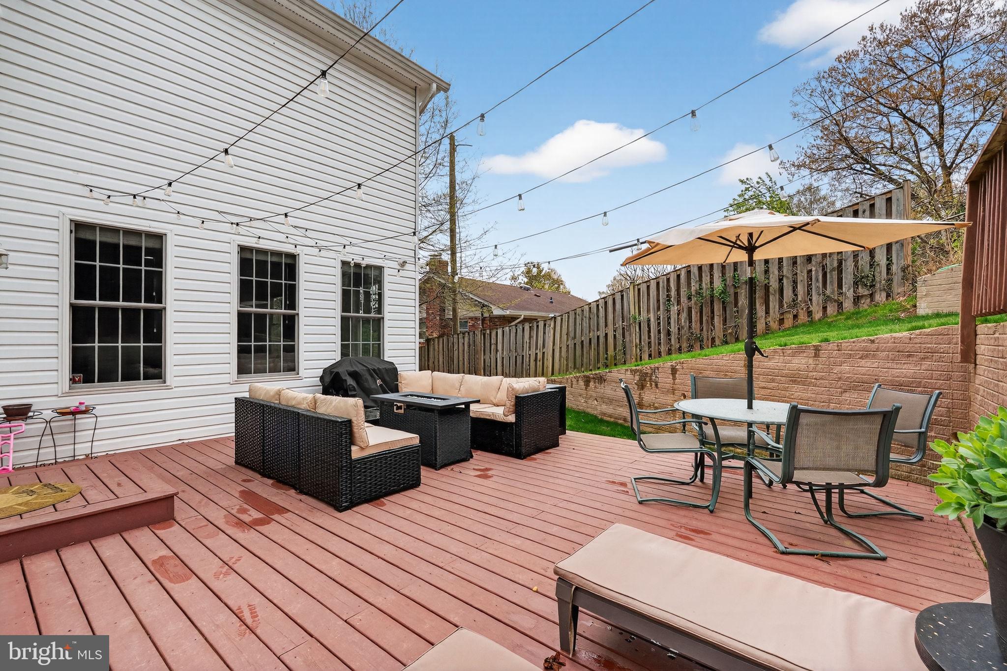 3112 Spring Drive Alexandria, VA 22306 - Photo 57 of 58 Backyard