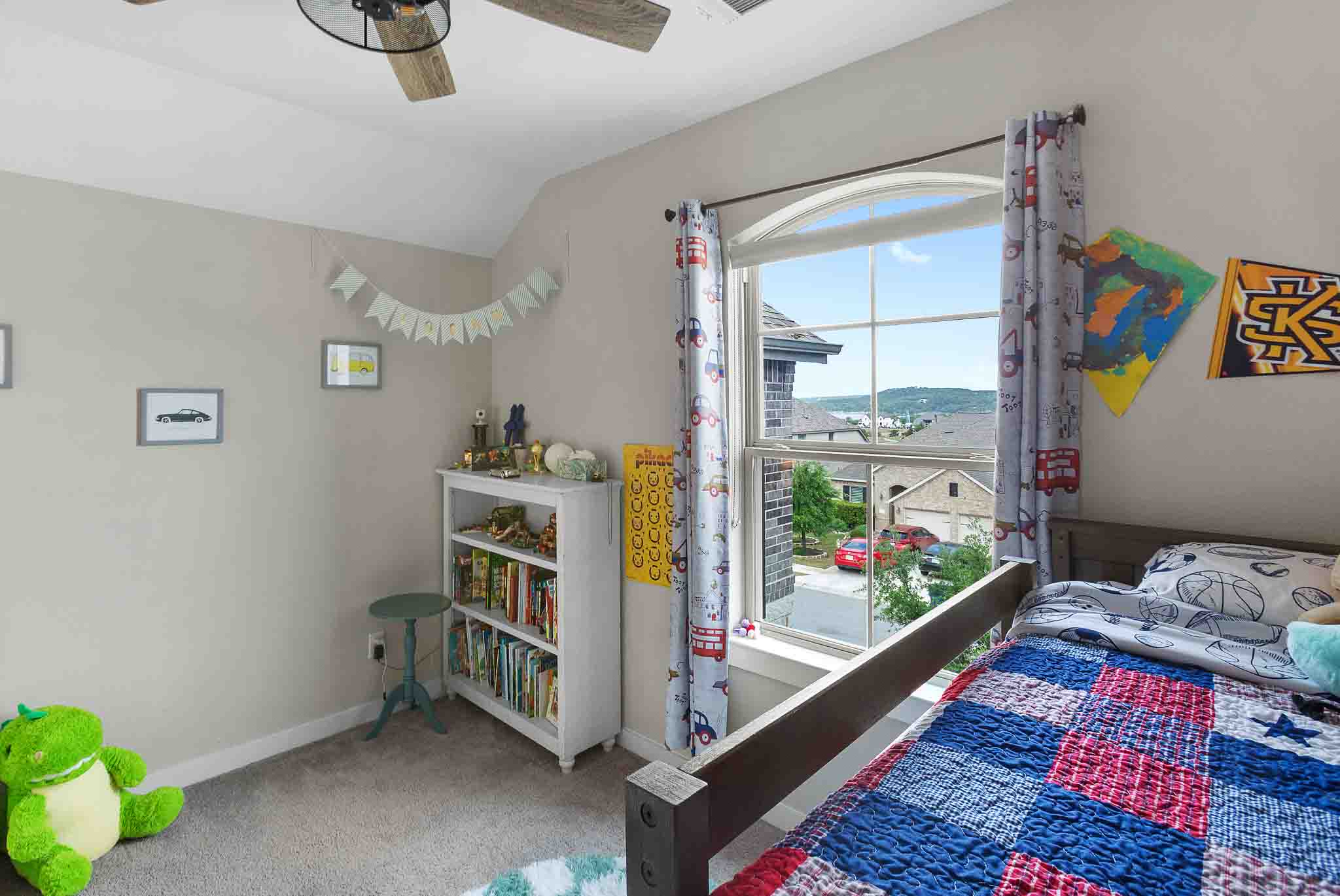 7717 Pace Ravine Drive Lago Vista, TX 78645 - Photo 25 of 39 a living room with furniture