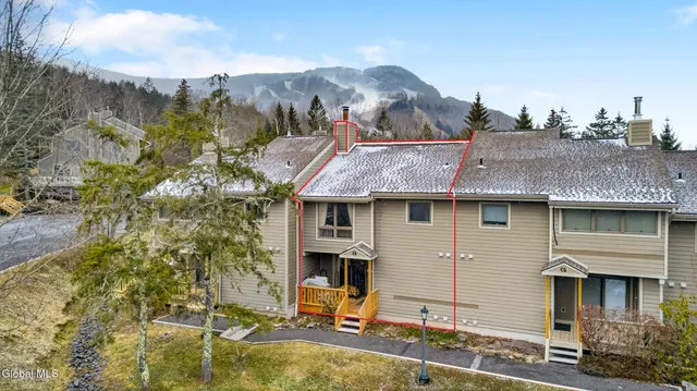 $485,000 | 76 Highlands Lane, Unit C3, Hunter, NY 12442