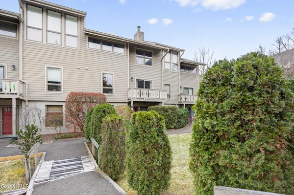 $485,000 | 76 Highlands Lane, Unit C3, Hunter, NY 12442