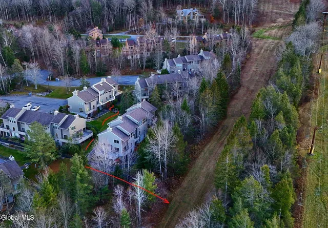 $485,000 | 76 Highlands Lane, Unit C3, Hunter, NY 12442