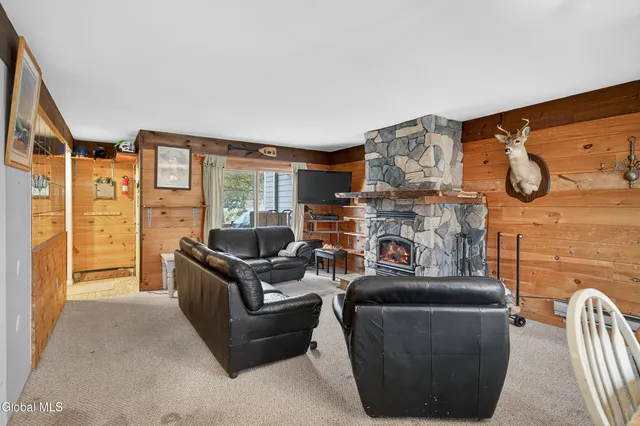 $485,000 | 76 Highlands Lane, Unit C3, Hunter, NY 12442