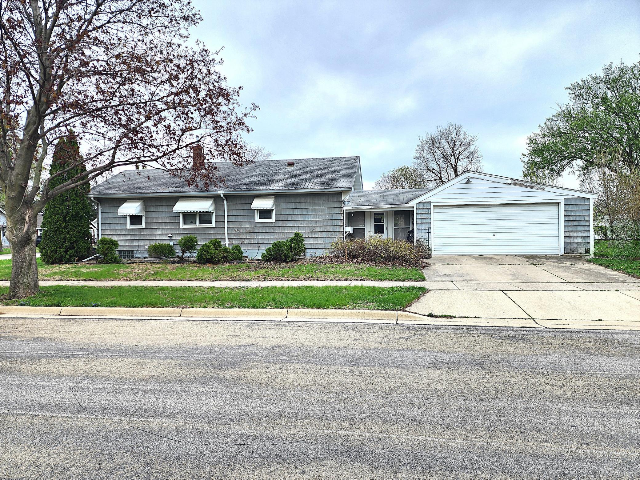 1111 2nd Avenue Southwest Austin, MN 55912 - Photo 4 of 15