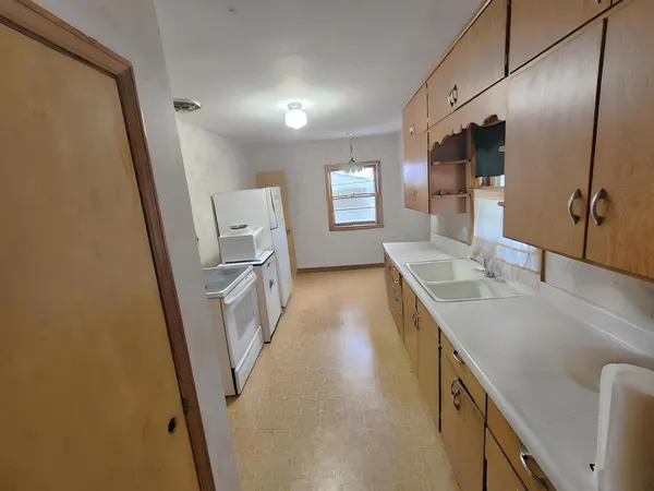 $89,500 | 1111 2nd Avenue Southwest, Austin, MN 55912