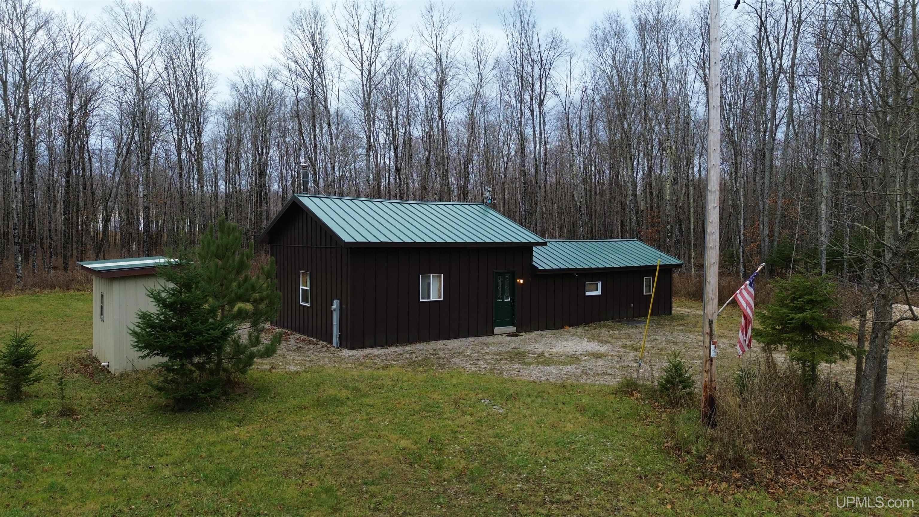 1505 Quarry Road Gulliver, MI 49840 - Photo 43 of 52 Gallery Image 43
