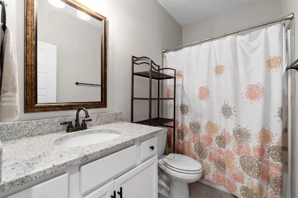 $2,800 | 125 Bostick Drive, Clarksville, TN 37043