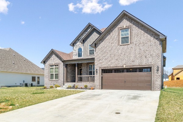 125 Bostick Drive Clarksville, TN 37043 - Photo 3 of 32