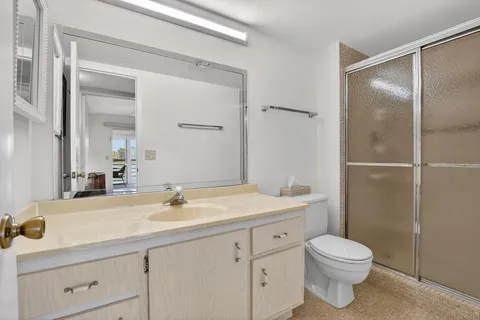 $2,000 | 2035 Ainslie C, Boca Raton, FL 33434