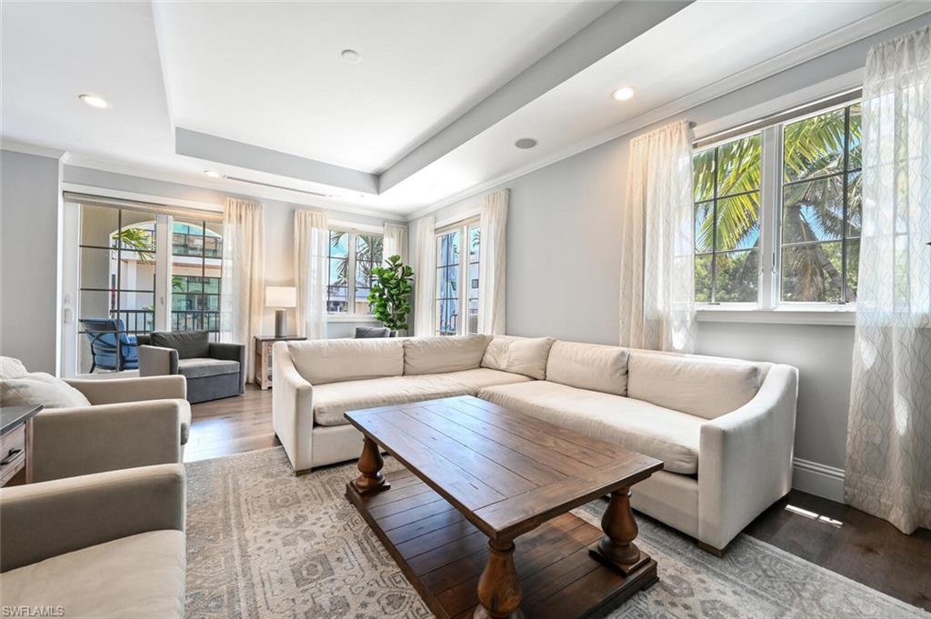 433 5th Street South Naples, FL 34102 - Photo 16 of 39